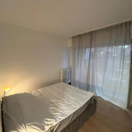 Centre D'antibes - Joli Renove - Ez Apartmán