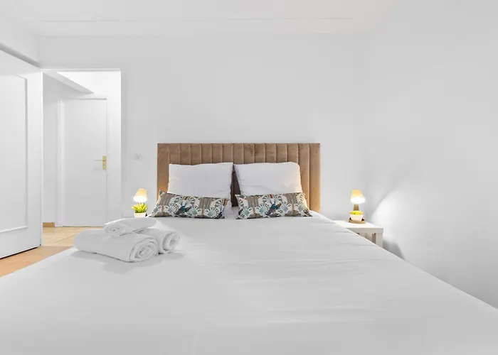 Apartamento Centre D'antibes - Joli Renove - Ez Antibes