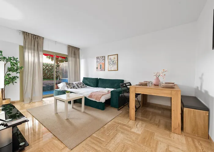 Centre D'antibes - Joli Renove - Ez Apartamento *