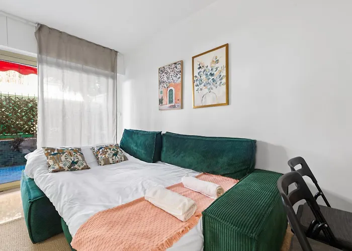 Centre D'antibes - Joli Renove - Ez *