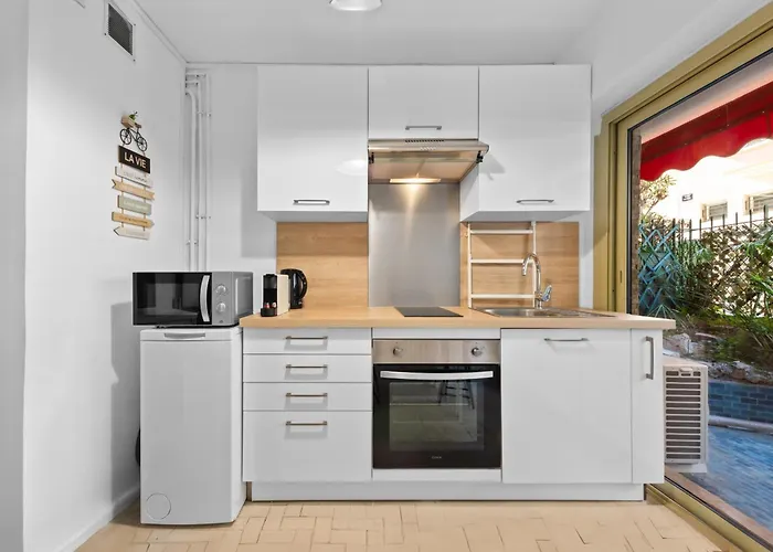 Centre D'antibes - Joli Renove - Ez *