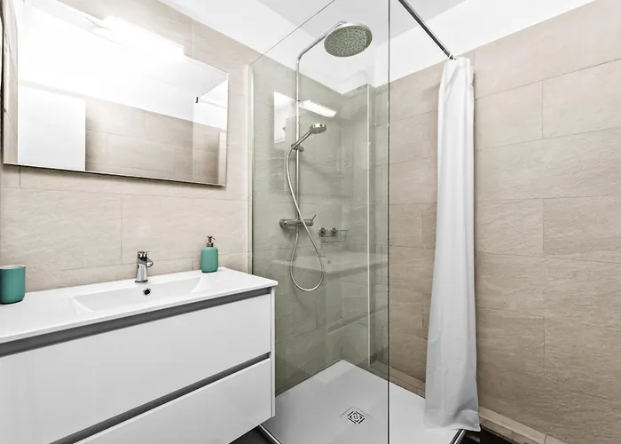 Centre D'antibes - Joli Renove - Ez *