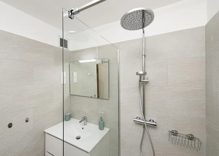 Apartamento Centre D'antibes - Joli Renove - Ez *